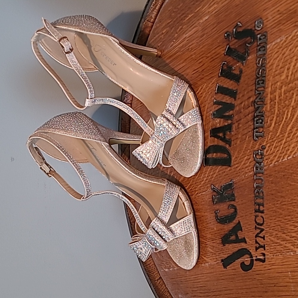 Rose Gold Formal High-Heels - Sz 9